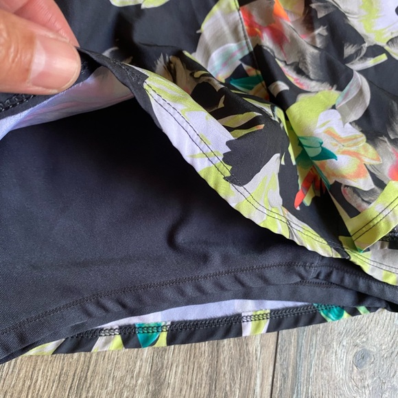 2 avia activewear shorts - Picture 6 of 8